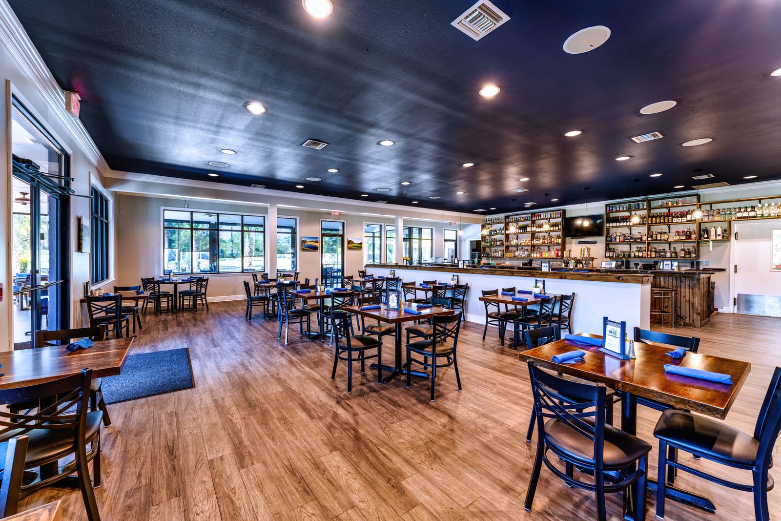 The bar and dining room at the Crooked River Grill, the on-site restaurant at St. James Bay
